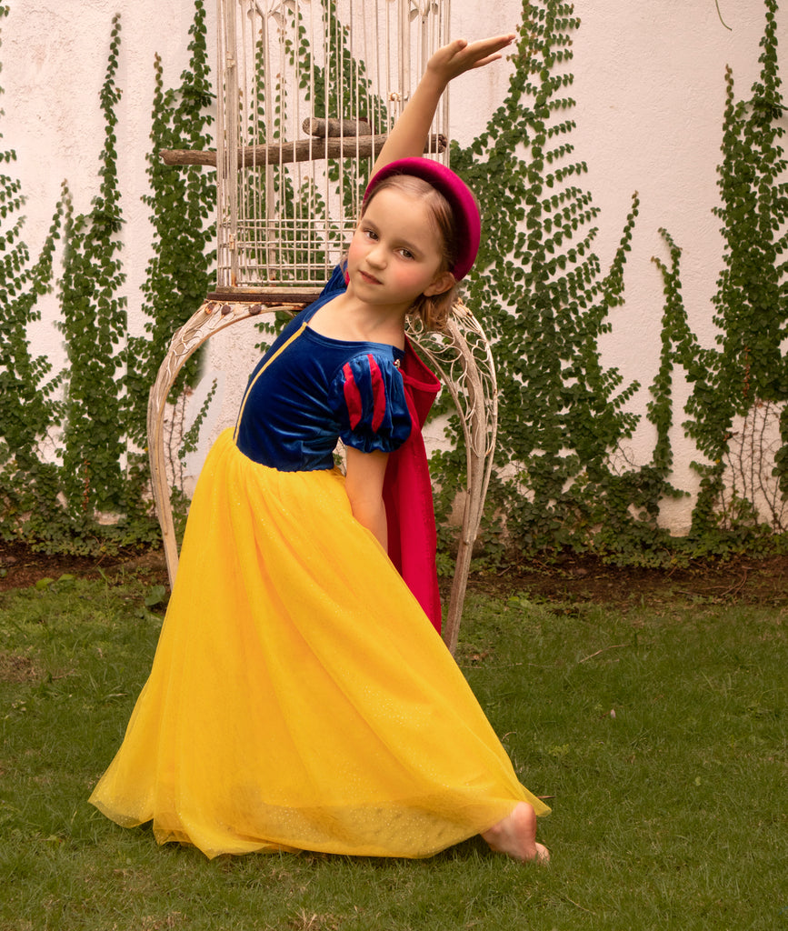 costumes for hyper sensitive kids non itchy sensory play disney Snow White